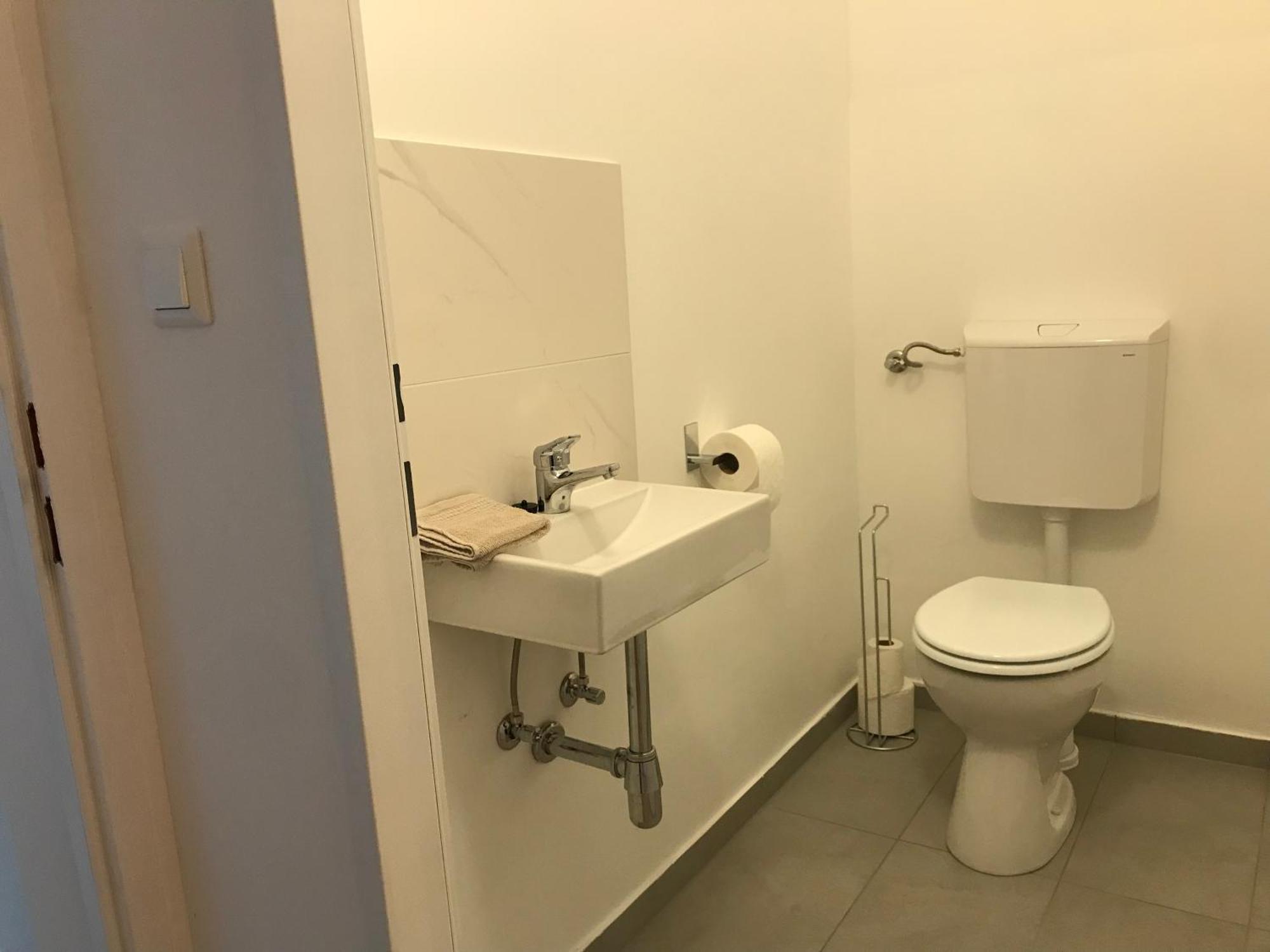 New • City-Park Apartment In The Vienna Center. Экстерьер фото